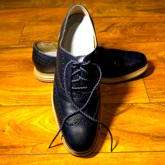 cole haan blue wingtip shoes